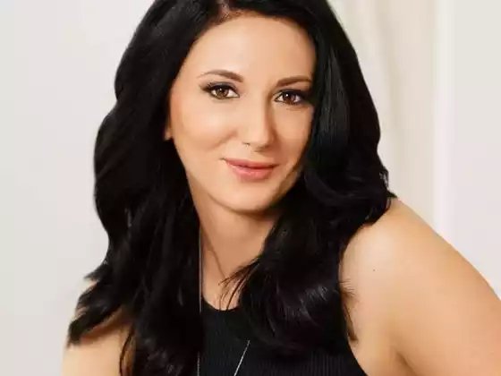 Anika Ray,
Spirituality
Expert at Ruha Bahar: Zihin-Beden-Ruh Sempozyumu